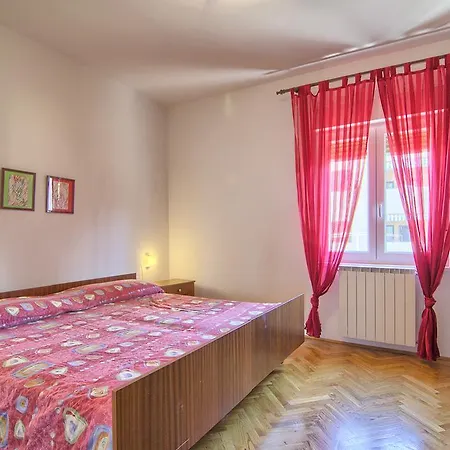 Milka Apartamento Pula